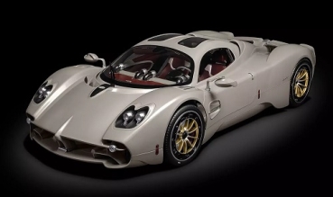HK120 Pagani Utopia Coupe - Rinascimento Lucido (Bausatz/KIT) 1:8